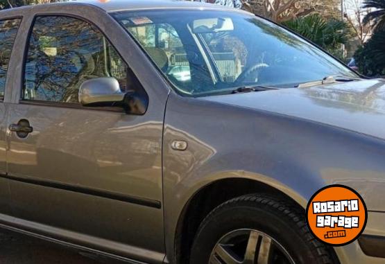 Autos - Volkswagen GOLF 1.6 2005 Nafta 185000Km - En Venta