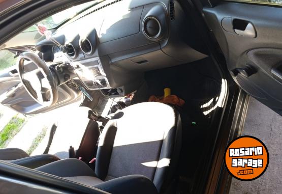 Autos - Volkswagen Gol trend 2013 GNC 220000Km - En Venta