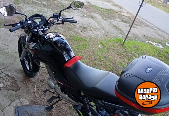 Motos - Honda Titan 2020 Nafta 14900Km - En Venta