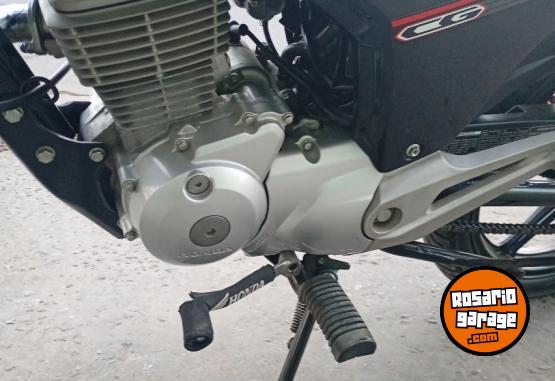 Motos - Honda Titan 2020 Nafta 15100Km - En Venta