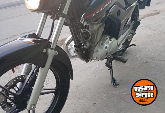 Motos - Honda Titan 2020 Nafta 15100Km - En Venta
