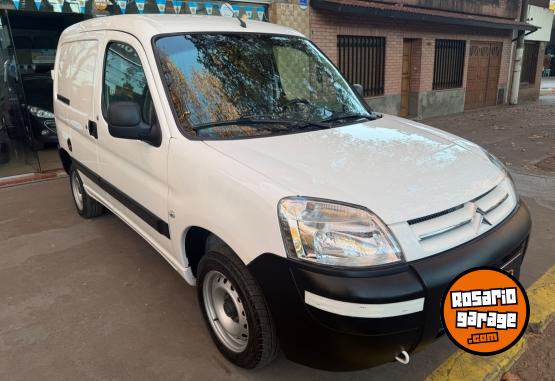 Utilitarios - Citroen Berlingo hdi 2021 Diesel  - En Venta
