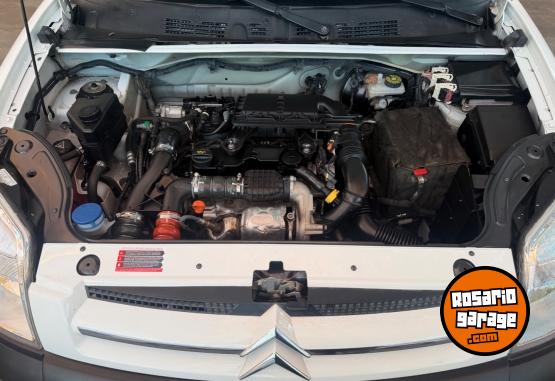 Utilitarios - Citroen Berlingo hdi 2021 Diesel  - En Venta