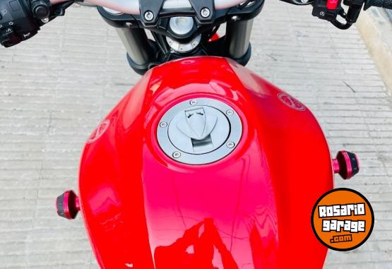 Motos - Benelli 302s 2023 Nafta 9000Km - En Venta