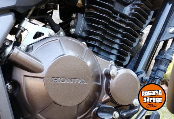 Motos - Honda CB300 2024 Nafta 18000Km - En Venta