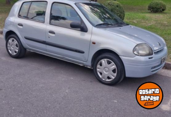 Autos - Renault Clio nafta titular impeca 2001 Nafta 160000Km - En Venta