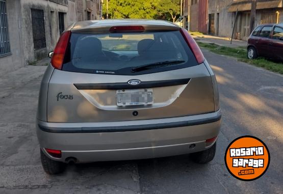 Autos - Ford Focus 1.6 2005 Nafta 196000Km - En Venta
