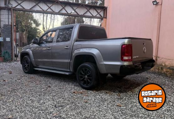 Camionetas - Volkswagen AMAROK CONFORTLINE 2021 Diesel 78000Km - En Venta