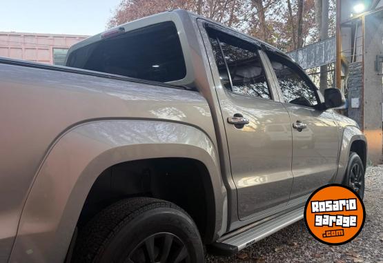 Camionetas - Volkswagen AMAROK CONFORTLINE 2021 Diesel 78000Km - En Venta