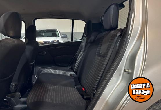 Autos - Renault Sandero Privilege 1.6 2014 Nafta 172000Km - En Venta