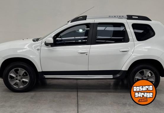 Camionetas - Renault Duster 2.0 Privilege 4x4 2017 Nafta 130000Km - En Venta