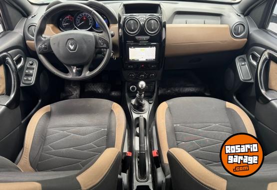 Camionetas - Renault Duster 2.0 Privilege 4x4 2017 Nafta 130000Km - En Venta