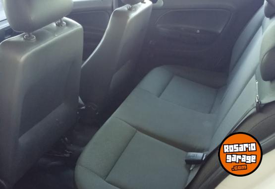 Autos - Volkswagen GOL TREND 2009 Nafta 150000Km - En Venta