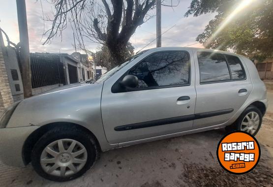 Autos - Renault Authentic 2012 Nafta 186000Km - En Venta