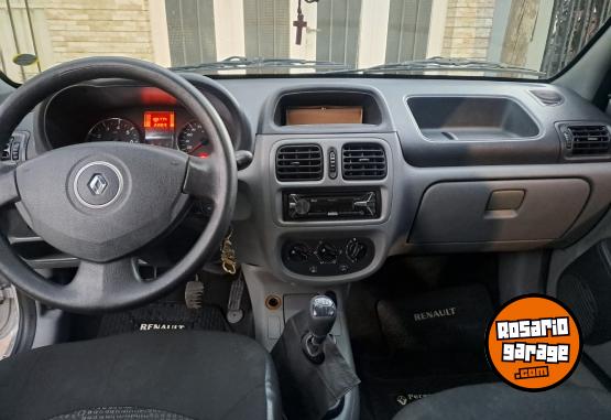 Autos - Renault Authentic 2012 Nafta 186000Km - En Venta