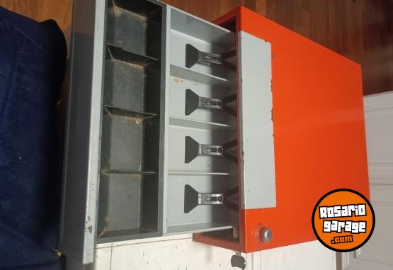 Hogar - Excelente Caja Registradora Lipari de 4 Divisiones con Llave Impecable Estado - En Venta