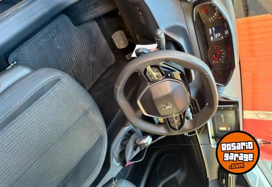 Autos - Peugeot 208 2021 Nafta 162000Km - En Venta