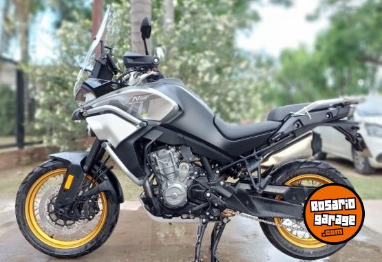 Motos - CF 800 MT Touring 2023 Nafta 28000Km - En Venta