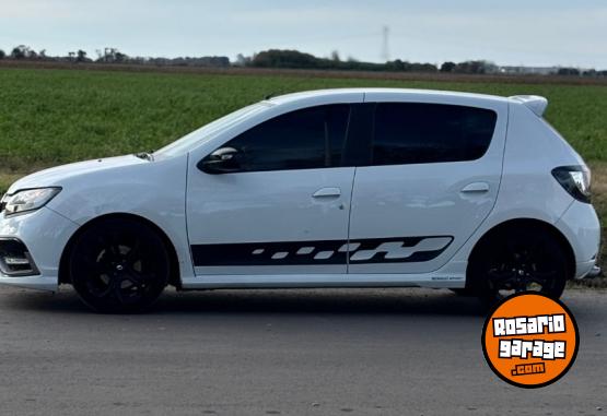 Autos - Renault Sandero 2016 Nafta 106000Km - En Venta