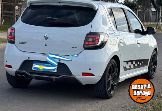 Autos - Renault Sandero 2016 Nafta 106000Km - En Venta