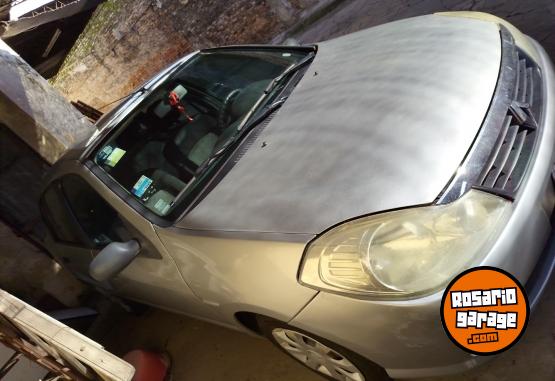 Autos - Renault Symbol 2011 GNC 140000Km - En Venta