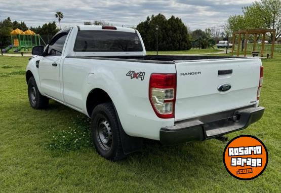 Camionetas - Ford Ranger 4x4 2017 Diesel 230000Km - En Venta