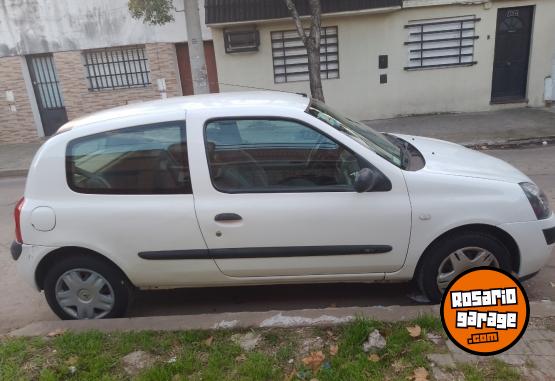 Autos - Renault CLIO 1.2   2004 2004 Nafta 200000Km - En Venta