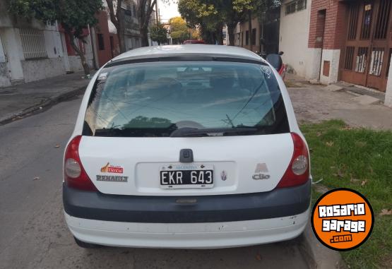 Autos - Renault CLIO 1.2   2004 2004 Nafta 200000Km - En Venta