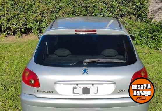 Autos - Peugeot XT 1.6 5P 2008 Nafta 197000Km - En Venta