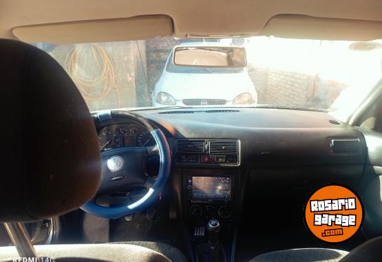Autos - Volkswagen Golf Mk4 2005 Nafta 198000Km - En Venta