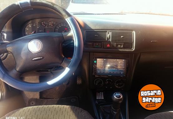Autos - Volkswagen Golf Mk4 2005 Nafta 198000Km - En Venta