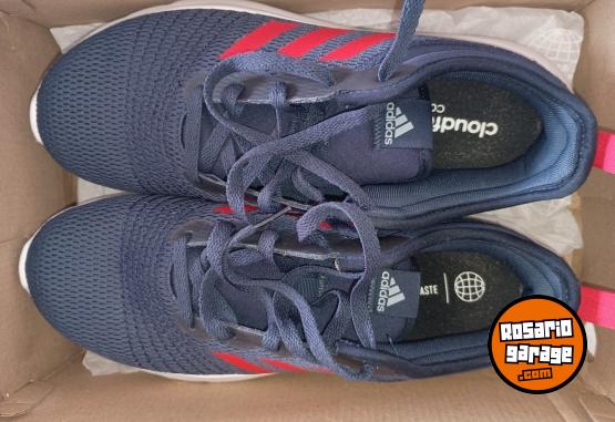 Indumentaria - Excelente Par de Zapas Adidas Modelo Fluidup Talle USA 10.5 Como Nuevas en Caja Original - En Venta
