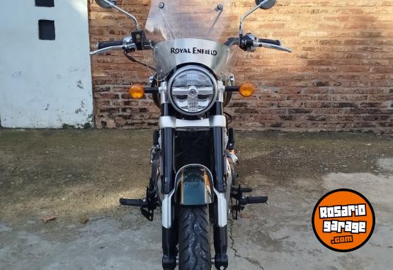 Motos - Royal Enfield S�per meteor 2023 Nafta 11000Km - En Venta