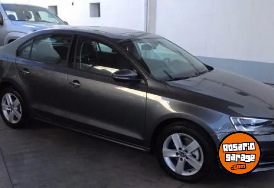 Autos - Volkswagen vento 2015 Nafta 180000Km - En Venta