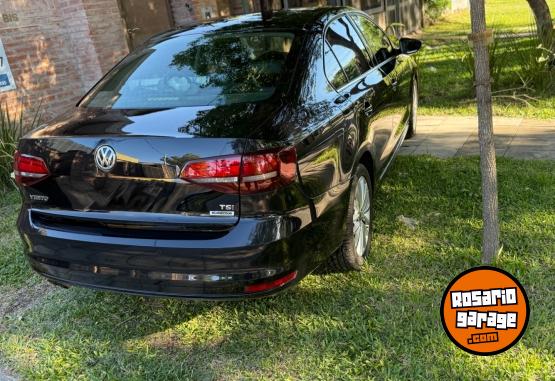 Autos - Volkswagen Vento 1.4 TSI Highline AT 2018 Nafta 130000Km - En Venta