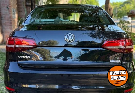 Autos - Volkswagen Vento 1.4 TSI Highline AT 2018 Nafta 130000Km - En Venta