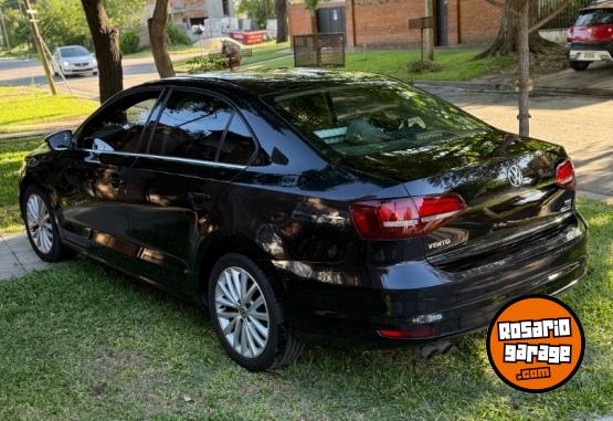 Autos - Volkswagen Vento 1.4 TSI Highline AT 2018 Nafta 130000Km - En Venta