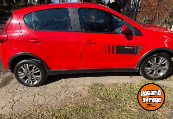 Autos - Fiat Fiat palio Sporting 2014 GNC 157000Km - En Venta