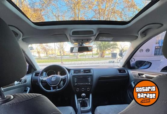 Autos - Volkswagen Vento 2015 Nafta 150000Km - En Venta
