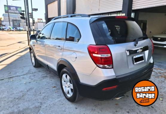 Autos - Chevrolet Captiva LS 2015 Nafta 141000Km - En Venta