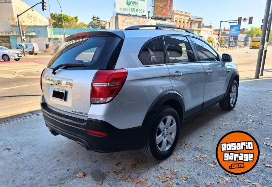 Autos - Chevrolet Captiva LS 2015 Nafta 141000Km - En Venta