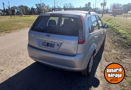 Autos - Ford Fiesta 2008 Nafta 200000Km - En Venta