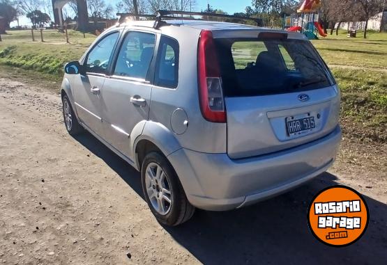 Autos - Ford Fiesta 2008 Nafta 200000Km - En Venta