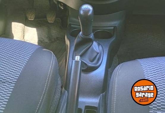 Autos - Nissan 2019 SENSE 2019 Nafta 124000Km - En Venta