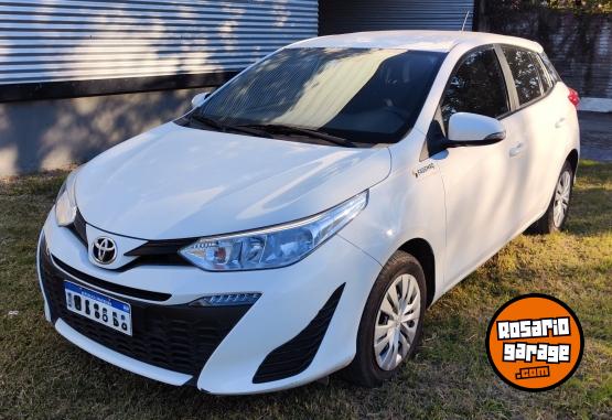 Autos - Toyota Yaris Xs 1.5 MT6 2019 Nafta 73000Km - En Venta