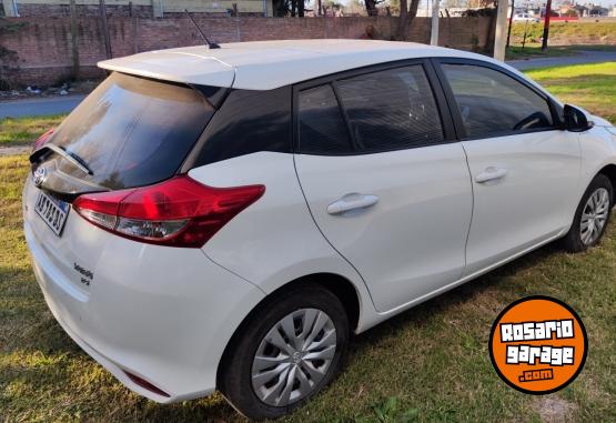 Autos - Toyota Yaris Xs 1.5 MT6 2019 Nafta 73000Km - En Venta