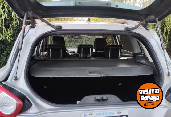 Autos - Ford Kuga Titanium 2011 Nafta 200000Km - En Venta
