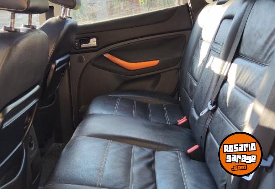 Autos - Ford Kuga Titanium 2011 Nafta 200000Km - En Venta