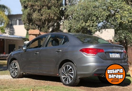 Autos - Citroen C4 lounge 2017 Nafta 146000Km - En Venta