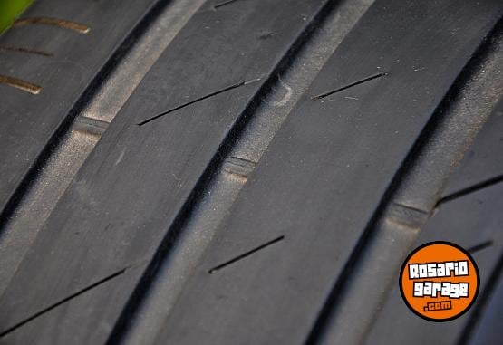 Accesorios para Autos - 4 CUBIERTAS 215 50 17 �MUY BUENAS! - En Venta